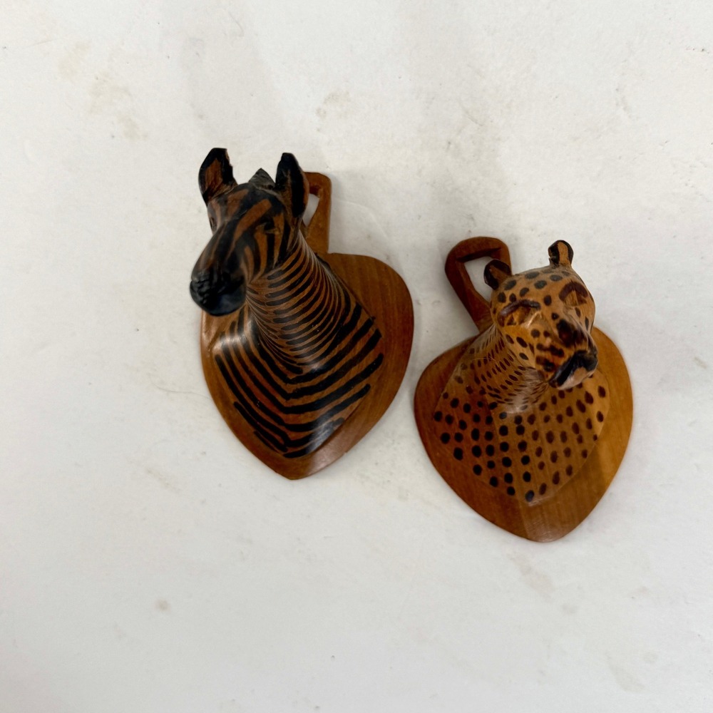 Hand Carved Wooden Zebra & Leopard‎ Wall Plaque Kenya African Art 4.75" Base